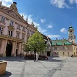 Apartment Apartment Residence Bratislava *